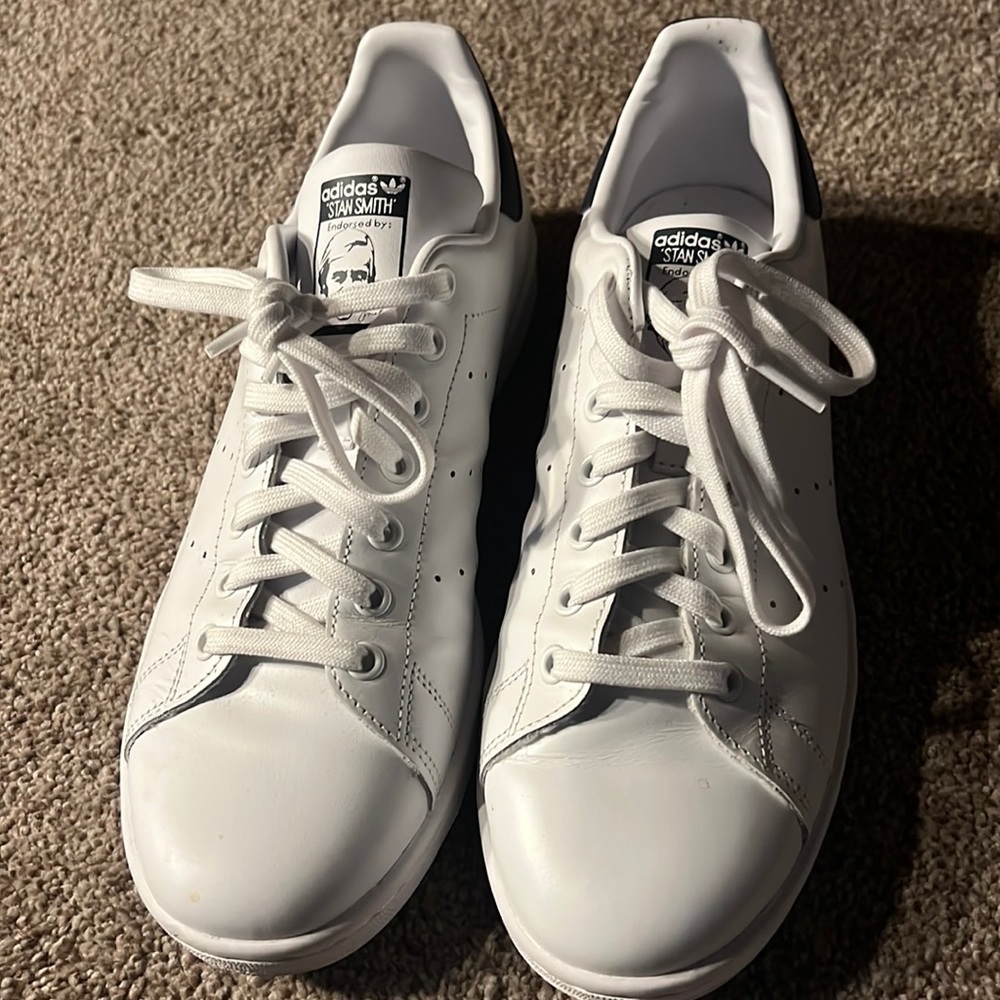 Sam smith sneakers